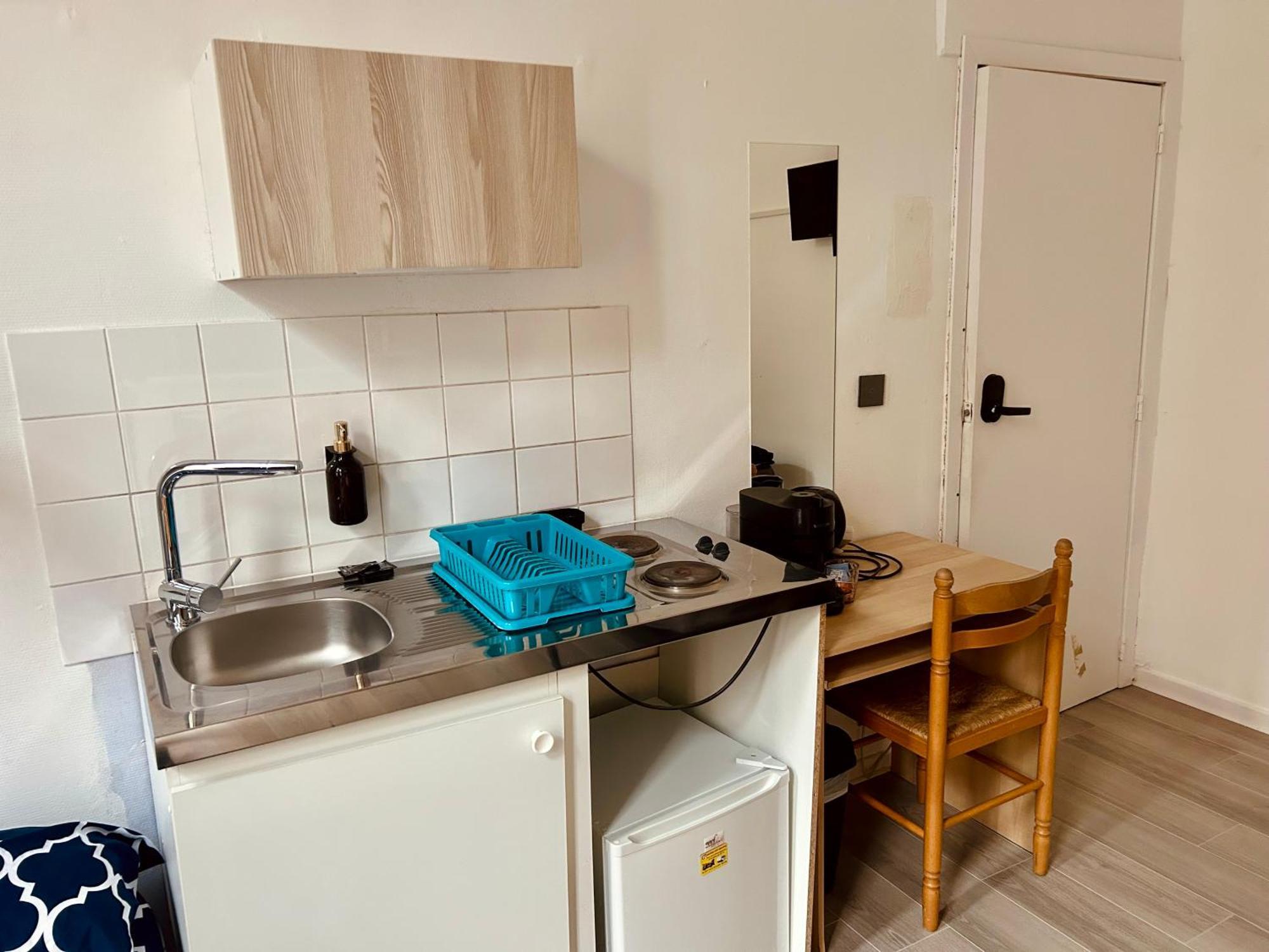 European District Hostel Брюссель Екстер'єр фото
