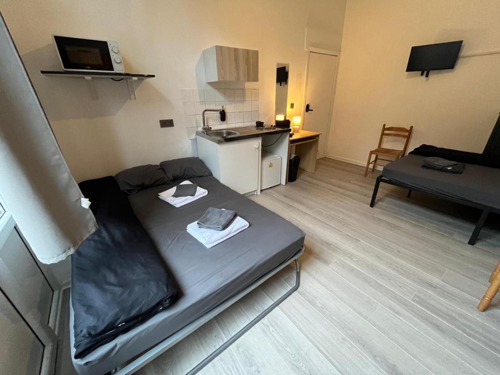 European District Hostel Брюссель Екстер'єр фото